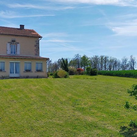 Gite Chez Cheynaud Celles  エクステリア 写真